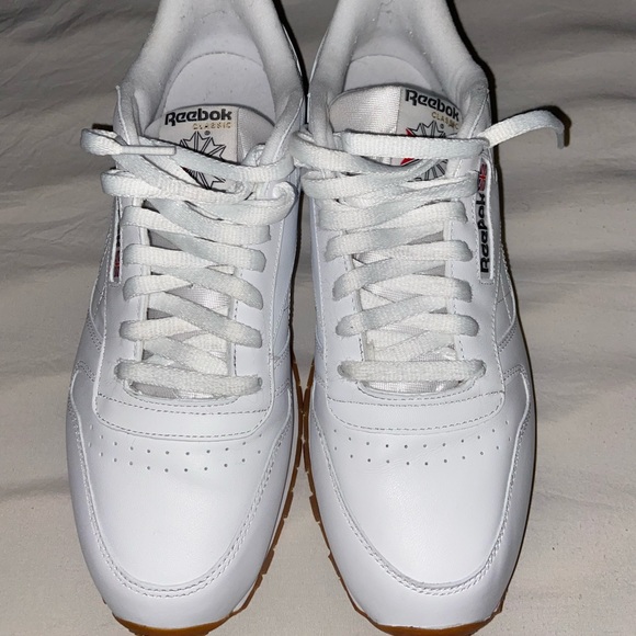 Reebok Classics - Picture 2 of 5